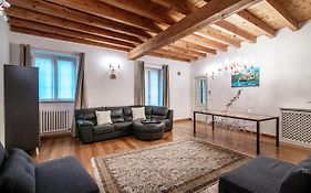 Domus Bella - By Myhomeincomo